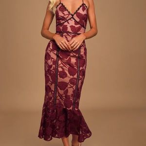 COPY - Alluring Dream Burgundy Floral Mesh Lace T…